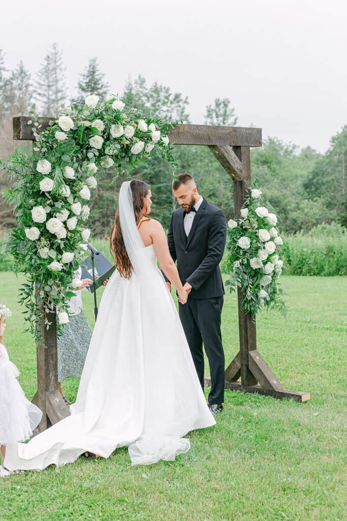 Estate Wedding Packages In Maine: What’s Included In A Luxury Experience 1 Luxury coastal maine wedding venues