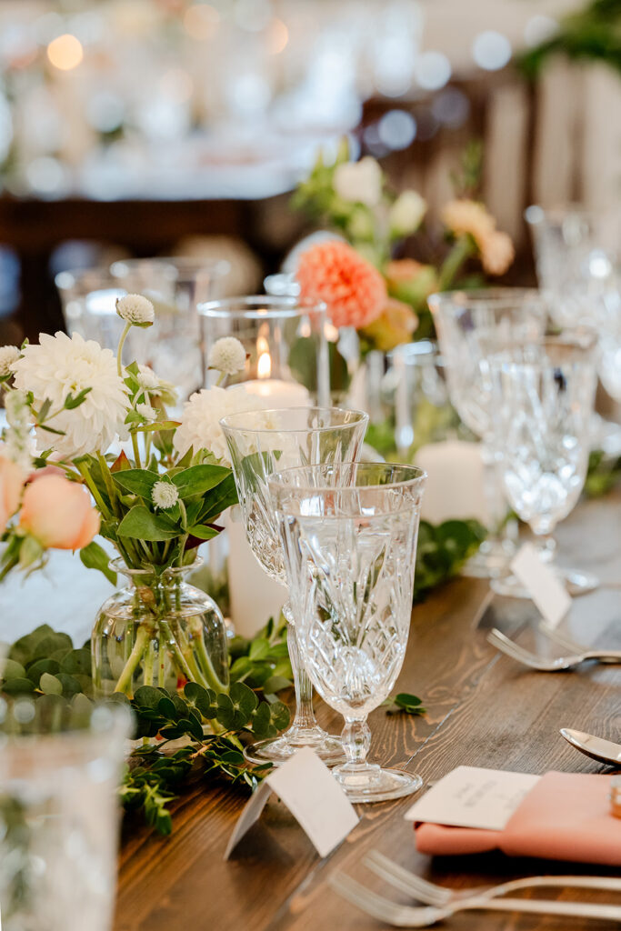 Luxury venues in coastal maine, ash point estate owls head maine picture of wedding reception table scape wit fall florals
